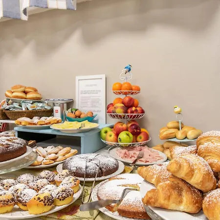 호텔 Albachiara 2*