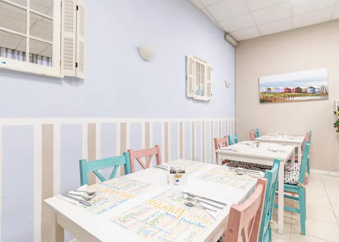 Hotell Albachiara 2*