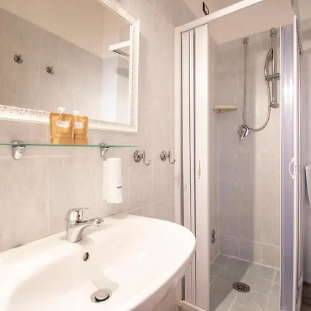 Albachiara Hotel 2*